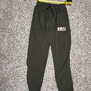 Nike Air Jordan Boys Olive Green Size Large Athletic Pants Dri‎ Fit